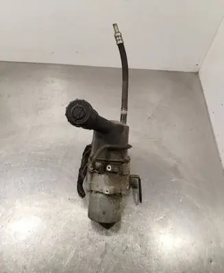 Peugeot 3008 I Power steering pump 9676734280