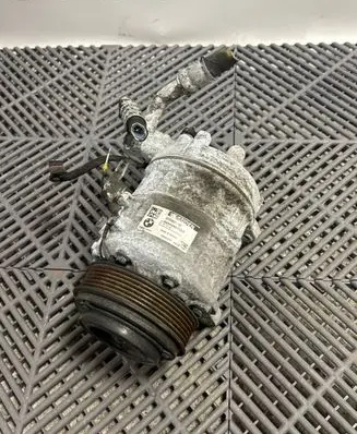 BMW X5 F15 Air conditioning (A/C) compressor (pump) 9375057