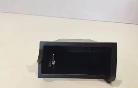 Car ashtray