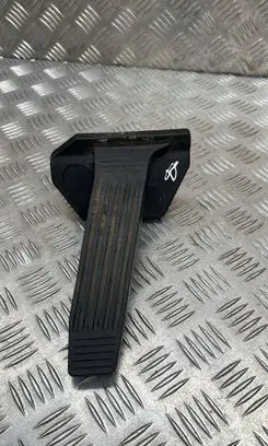Lexus UX Accelerator throttle pedal
