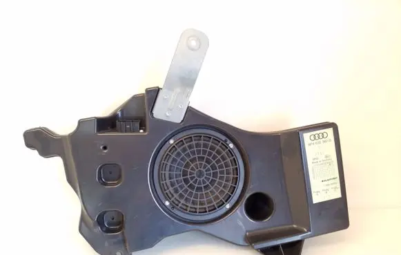 Audi A3 S3 A3 Sportback 8P Subwoofer speaker 804035382D