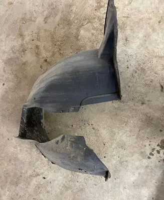 Volkswagen Caddy Front wheel arch liner splash guards 1T0805011M