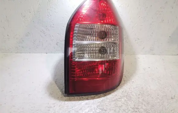 Opel Zafira A Rear/tail lights 62281