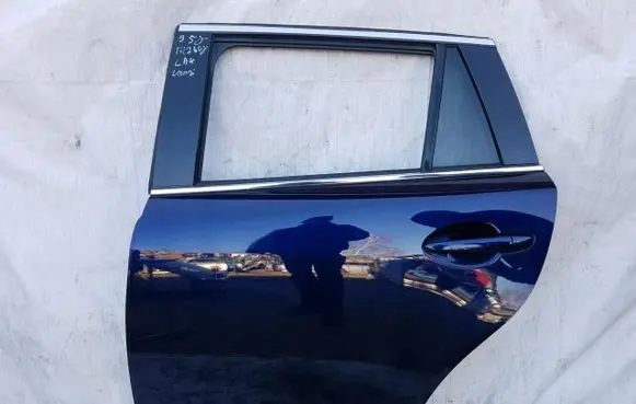 Mazda 6 Rear door