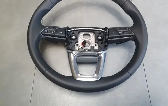 Audi Q8 Steering wheel 565425696