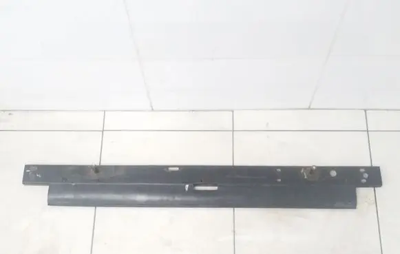 Chrysler Voyager Radiator mount bracket