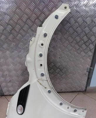 Mini One - Cooper Coupe R56 Fender