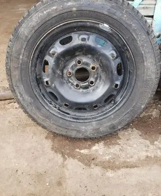 Volkswagen Polo IV 9N3 R14 spare wheel 1657014