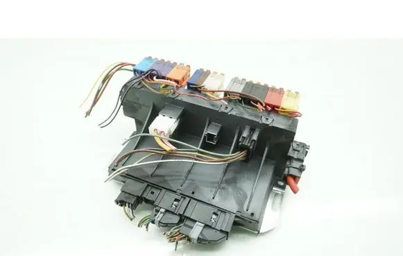 Mercedes-Benz SL R230 Fuse box set A2305452332