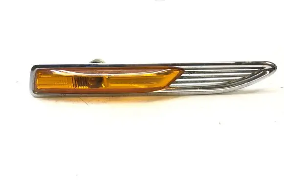 Ford Mondeo MK IV Front fender indicator light 7S7113K354AF