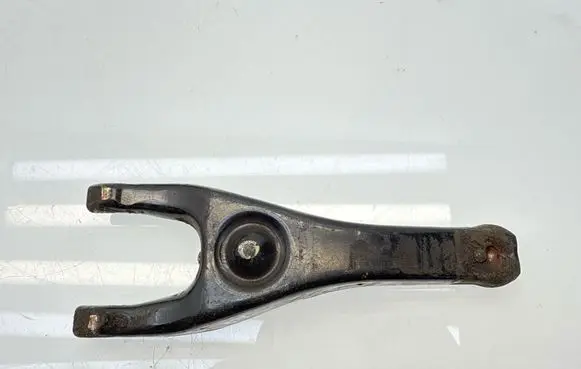 Subaru Legacy Clutch release arm fork 