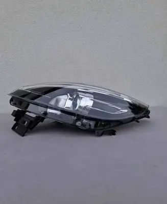 Renault Scenic III - Grand scenic III Headlight/headlamp 260601946R 89906003