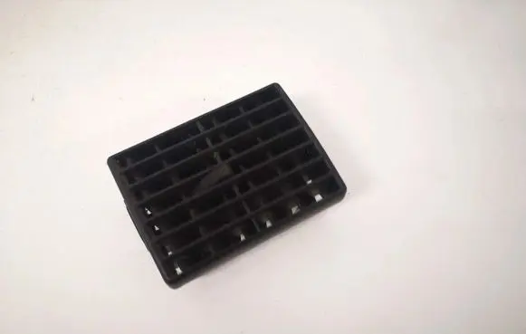 Audi 80 90 B3 Dash center air vent grill 893820957