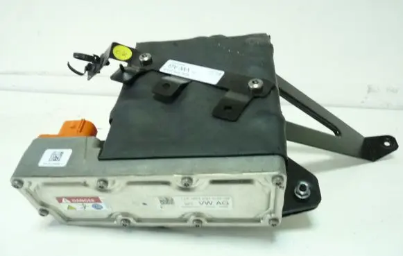 Volkswagen Golf VII Air conditioning/heating control unit 