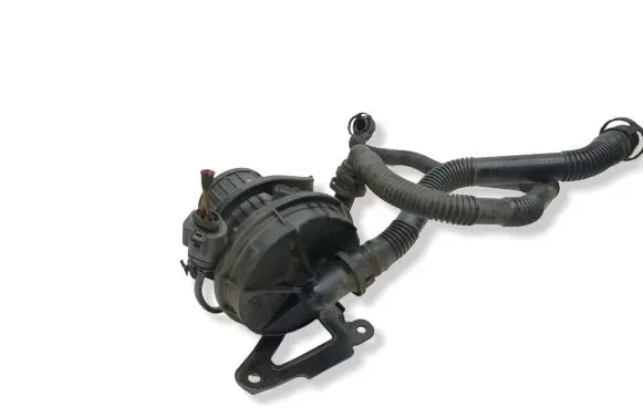 Audi Q7 4M Secondary air pump 079959231