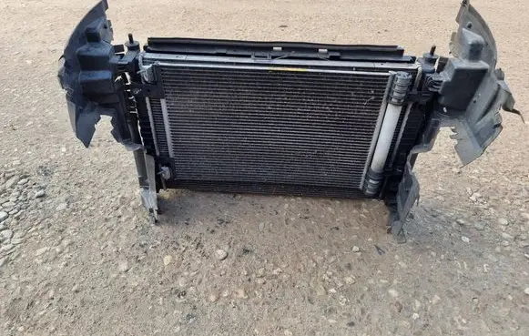 Peugeot Expert Radiator set 9816746580
