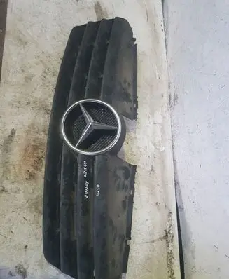 Mercedes-Benz Vaneo W414 Front grill