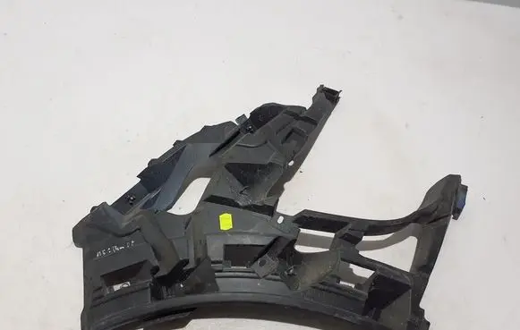 Renault Megane III Front bumper mounting bracket 620345700R