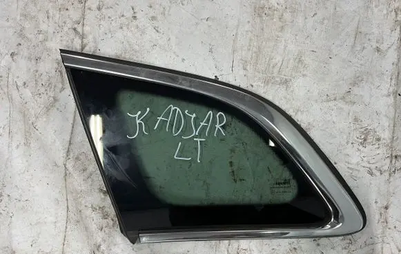 Renault Kadjar Rear side window 833073449R