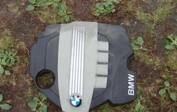 BMW 1 E81 E87 Other engine bay part 143KM