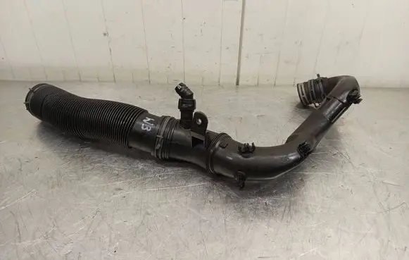 Volkswagen Golf IV Intercooler hose/pipe 1J0129654S