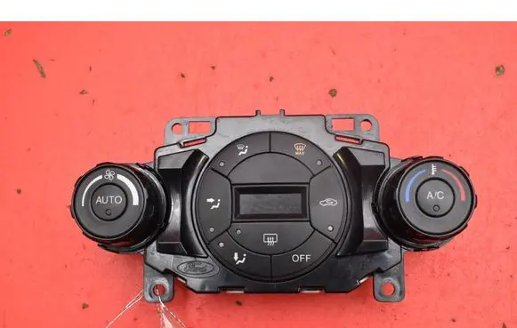 Ford Fiesta Climate control unit 8A6T18C612