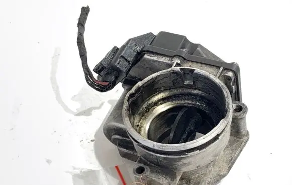 Skoda Octavia Mk2 (1Z) Engine shut-off valve 03G128063Q