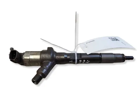 Mazda 6 Fuel injector R2AA13H50