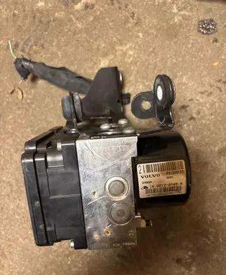 Volvo XC60 ABS Pump 31329137 10021205434