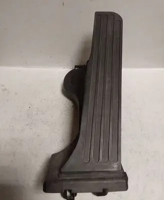 Volkswagen Touran I Accelerator throttle pedal 1T1721503H 6PV00868900