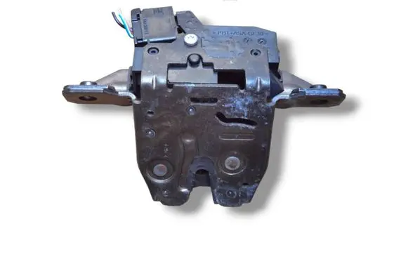 Opel Astra J Tailgate/trunk/boot lock/catch/latch 13900195