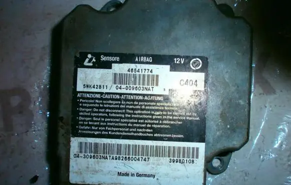 Fiat Bravo - Brava Airbag control unit/module 46541774 5WK42811