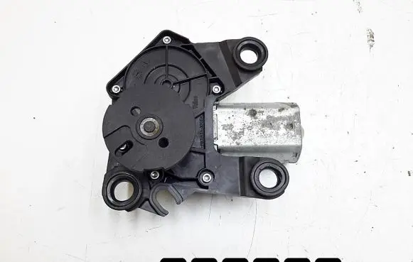 Peugeot 207 Wiper motor 9680234080