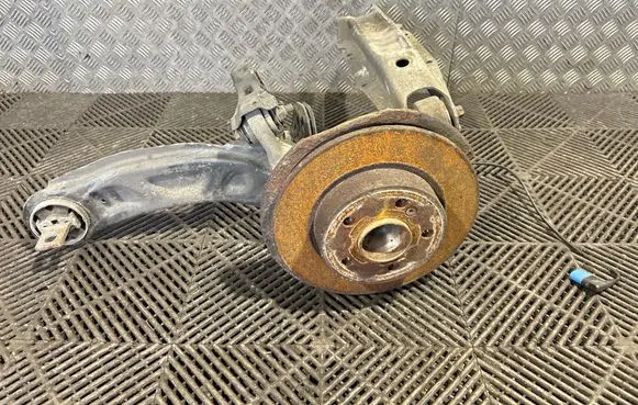 Mercedes-Benz A W176 Rear wheel hub spindle/knuckle 2460406