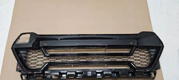 BMW X1 U11 Front bumper lower grill 5A0B678