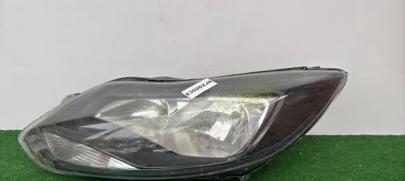 Ford Focus Headlight/headlamp BM5113W030