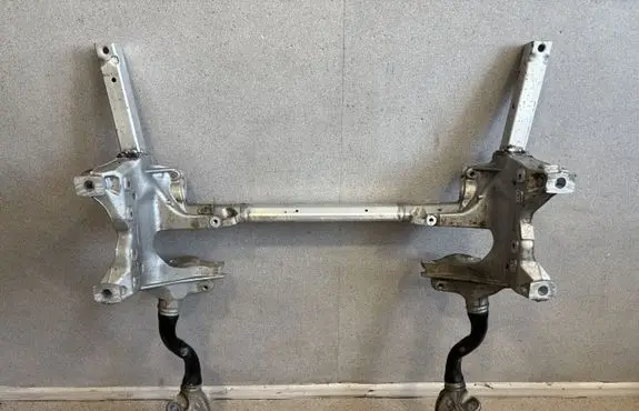 Audi Q7 4M Front subframe 4M0399315T