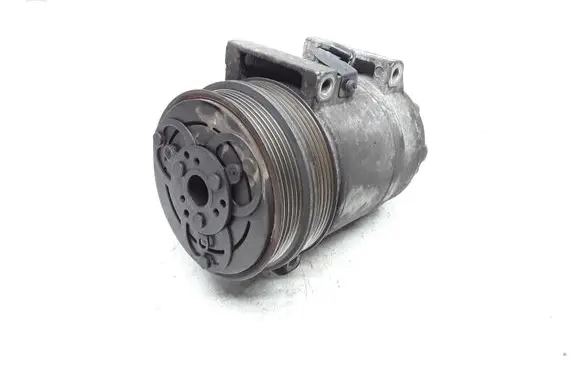 Volvo V50 Air conditioning (A/C) compressor (pump) P30761390