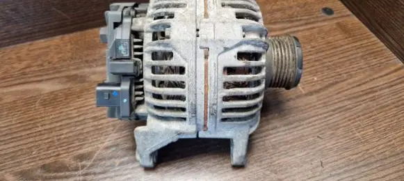 Iveco Daily 4th gen Generator/alternator 504057813 0124525064