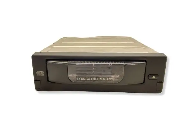 BMW 5 E60 E61 CD/DVD changer 9131850