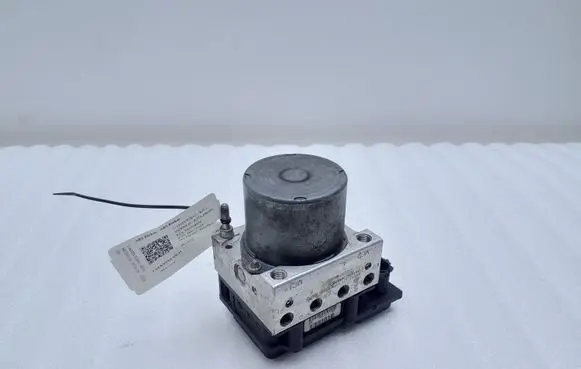 Nissan Primera ABS Pump 0265800334 0265231317