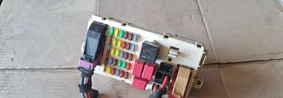 Alfa Romeo 159 Fuse module 50510079