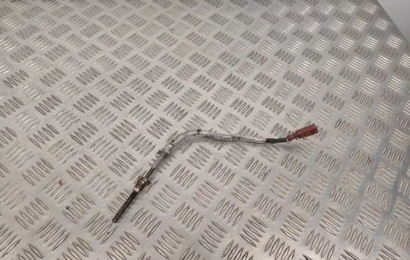 Audi A4 Allroad Exhaust gas temperature sensor 059906088M