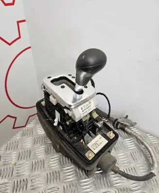 Audi A4 S4 B6 8E 8H Gear shifter/selector 8E1713111L 40046026550407