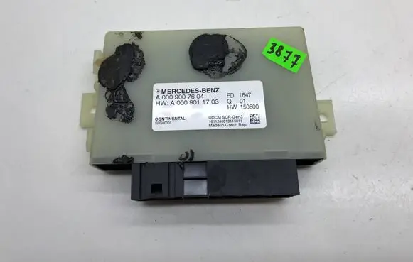 Mercedes-Benz E W213 Reducing agents exhaust control unit A0009007604 5WG00001 A0009011703