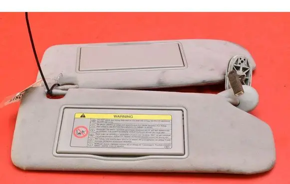 Toyota Avensis Verso Sun visor