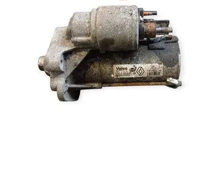 Renault Clio III Starter motor 233003329R