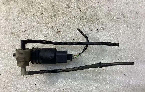 Windscreen/windshield washer pump
