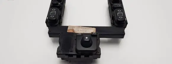 Mercedes-Benz E W210 Electric window control switch 2108214151