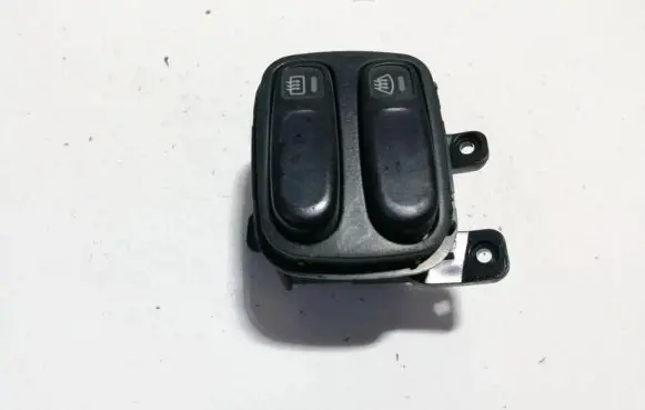 Mazda Xedos 6 Windscreen/window heater switch